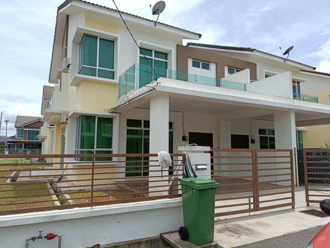 Villa Inapan Masdar - Mumtaz Changlun Esterno foto